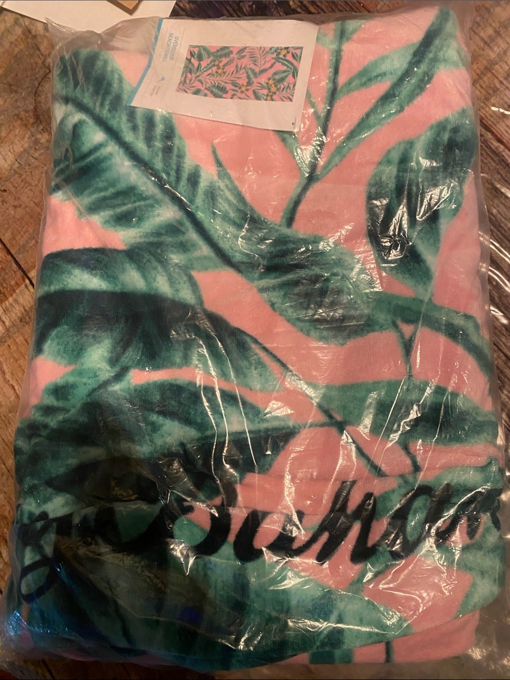 Tommy Bahama Pink and Teal palm beach bliss Tropical  Oversized towel